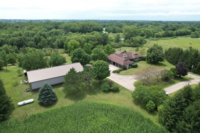 Lake Home For Sale in Geneseo, Illinois