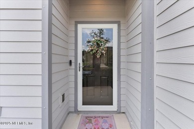 Welcome to this beautifully maintained 2-story townhouse, built - photo 3