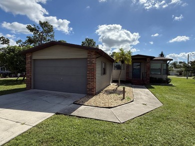 Cape Coral Lakes Area Home For Sale in North Fort Myers Florida