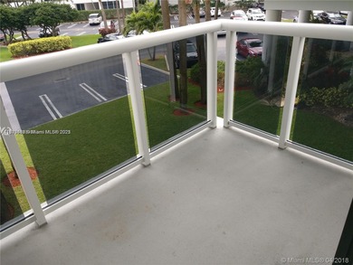 SPACIOUS 1 BED 1.5 BATHS CORNER UNIT IN THE TRANQUIL & CENTRIC