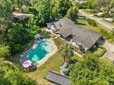 Pull into the drive at 258 SE Hillside Parkway and the first - photo 13