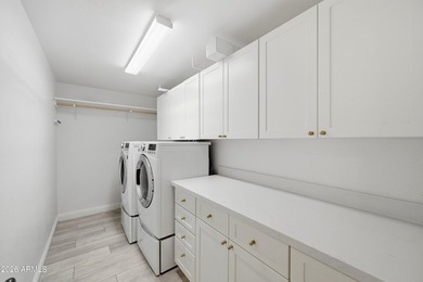 Beautifully updated and move-in ready, this spacious - photo 18