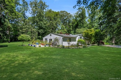 Situated on 1.8 serene, lush acres, 5 Eden Roc offers the kind - photo 22