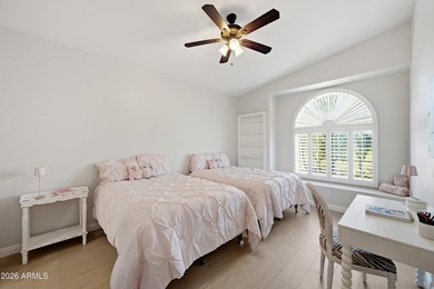 Beautifully updated and move-in ready, this spacious - photo 27