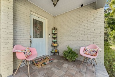 Pull into the drive at 258 SE Hillside Parkway and the first - photo 38