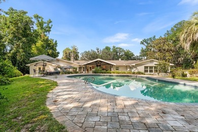 Pull into the drive at 258 SE Hillside Parkway and the first - photo 41