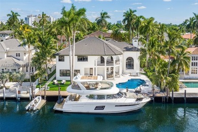Welcome to this sophisticated and fully renovated waterfront - photo 1