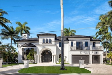 Welcome to this sophisticated and fully renovated waterfront - photo 8
