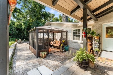 Pull into the drive at 258 SE Hillside Parkway and the first - photo 49