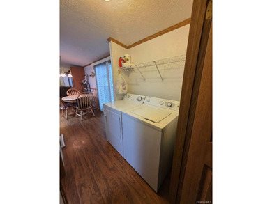 Charming Move-In Ready Home in the Heart of the East End - photo 10