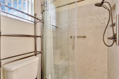 Short Sale. MOVE-IN READY! This impeccably maintained - photo 21
