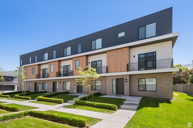 Great Salt Lake Townhome/Townhouse For Sale in Centerville Utah