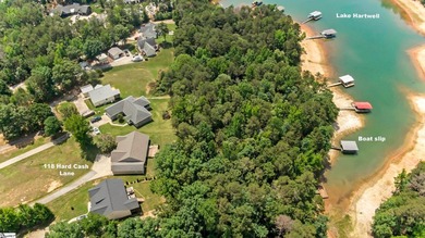 Enjoy the best of Lake Hartwell living with this exceptional - photo 3