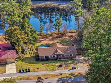 (private lake, pond, coastal) Home Sale Pending in Defuniak Springs Florida