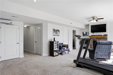 Welcome to this beautifully designed 4-bedroom, 4.5-bath home - photo 26