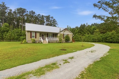 Custom-built and thoughtfully designed, this beautiful home - photo 33