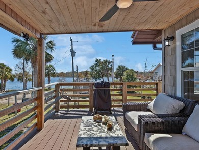 Nestled along the Suwannee River in the charming small town of - photo 36