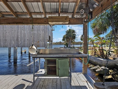 Nestled along the Suwannee River in the charming small town of - photo 40