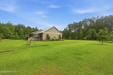 Custom-built and thoughtfully designed, this beautiful home - photo 44