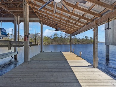 Nestled along the Suwannee River in the charming small town of - photo 45