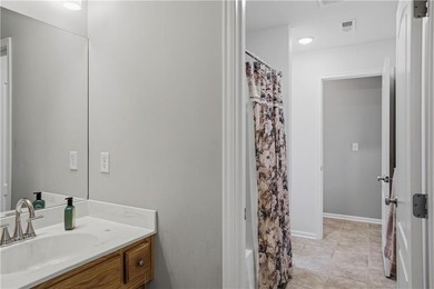 Welcome to this beautifully designed 4-bedroom, 4.5-bath home - photo 45