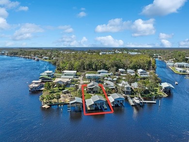 Nestled along the Suwannee River in the charming small town of - photo 48