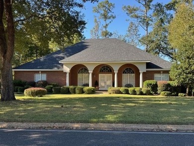 Lake Dianne Home Active Under Contract in Tallahassee Florida