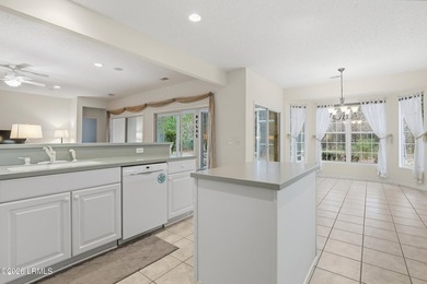 Expanded Dogwood model with private, wooded views in Sun City! - photo 9