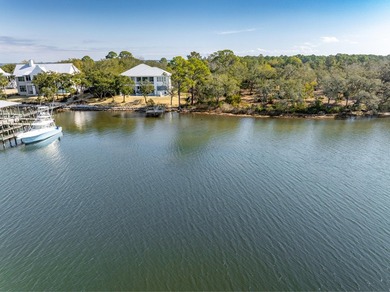 Incredibly rare assemblage of three contiguous lots on - photo 5