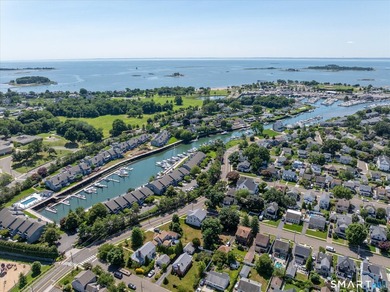 Private beach rights and an exceptional coastal lifestyle await - photo 2