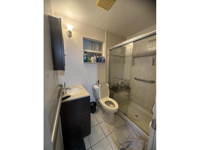 Investment opportunity awaits! This charming 3-bedroom pool home - photo 12