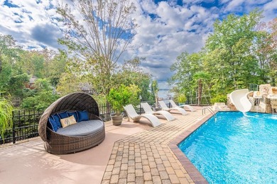 Exquisite in every detail this amazing home has an abundance of - photo 21