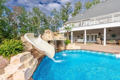 Exquisite in every detail this amazing home has an abundance of - photo 25
