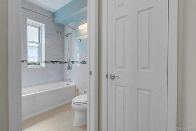 Discover the most neighborly, pet friendly, prewar coop in - photo 30