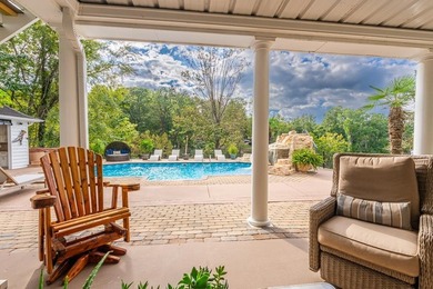 Exquisite in every detail this amazing home has an abundance of - photo 37