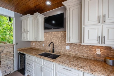 Exquisite in every detail this amazing home has an abundance of - photo 40