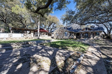 Wow the stone work and outdoor entertaining possibilities at - photo 3