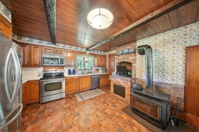 Farmhouse with 2 Ponds on 87+ Acres - photo 8