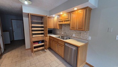 Welcome to market this well-maintained family home offering over - photo 11
