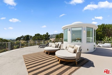 Presenting the Malibu Water Tower House - an iconic - photo 37