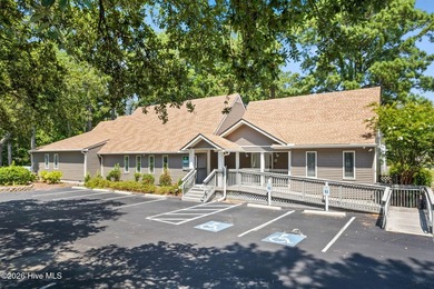 Experience the ease of Coastal Living in the scenic riverfront - photo 39