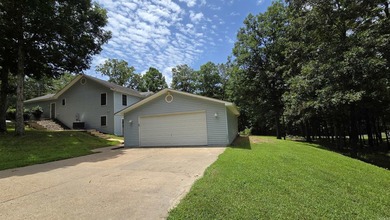 Welcome to market this well-maintained family home offering over - photo 46