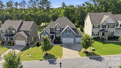 Welcome to this exceptional golf course home in The Palisades - photo 1