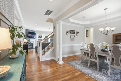 Welcome to this exceptional golf course home in The Palisades - photo 2