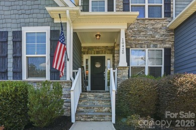 Welcome to this exceptional golf course home in The Palisades - photo 5