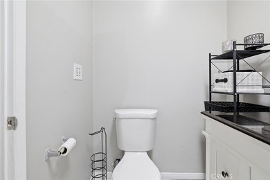 Welcome to this beautifully maintained 2-bedroom, 2-bathroom - photo 14