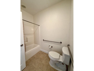 Located in the heart of downtown, walking distance to endless - photo 15