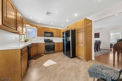 Located in North Edison?s most desirable neighborhood within a - photo 18