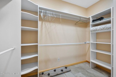 Discover unparalleled tranquility and self-sufficiency on this - photo 24