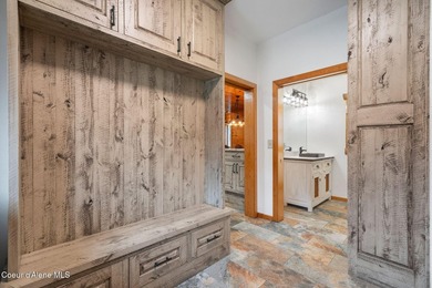 Discover unparalleled tranquility and self-sufficiency on this - photo 26